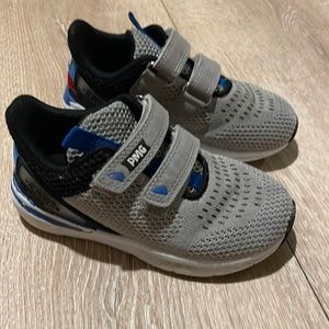 Primigi Running Shoes size 26 (size 10 toddler)